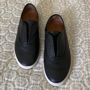 Frye Leather tennis shoes size 7.5